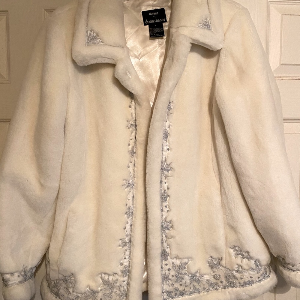 Dennis Basso faux fur coat ❤️